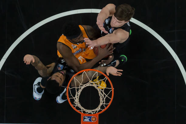 也能适应三 也能适应三