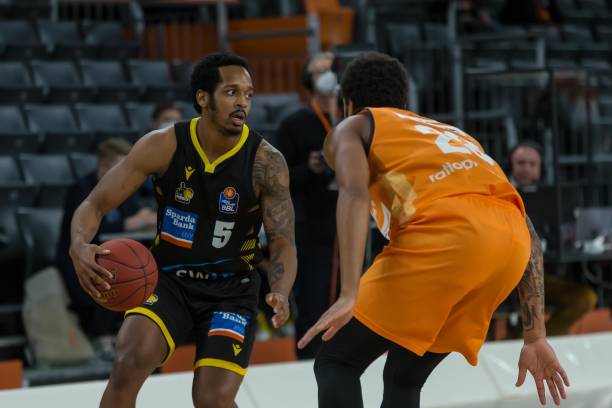 在他的例子 在他的例子