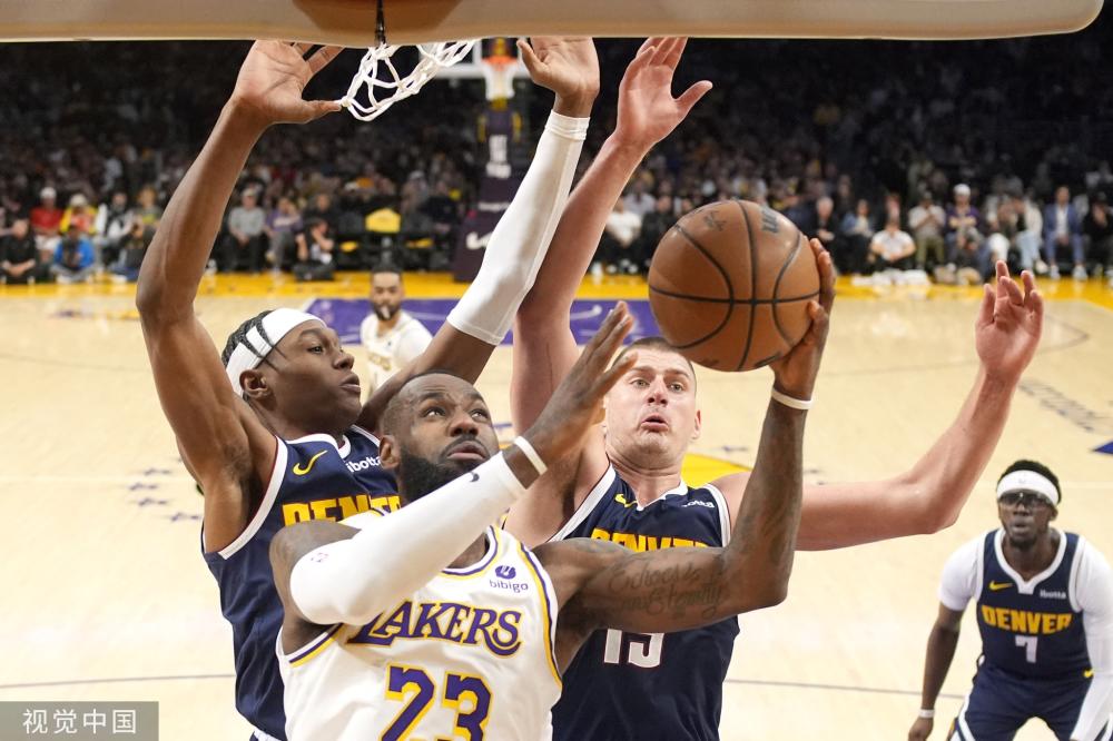 二人的接触 二人的接触